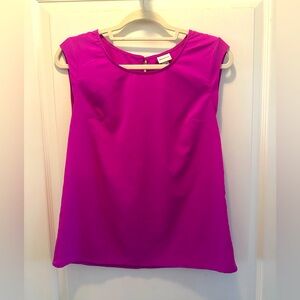 Women’s cap sleeve blouse. Size small